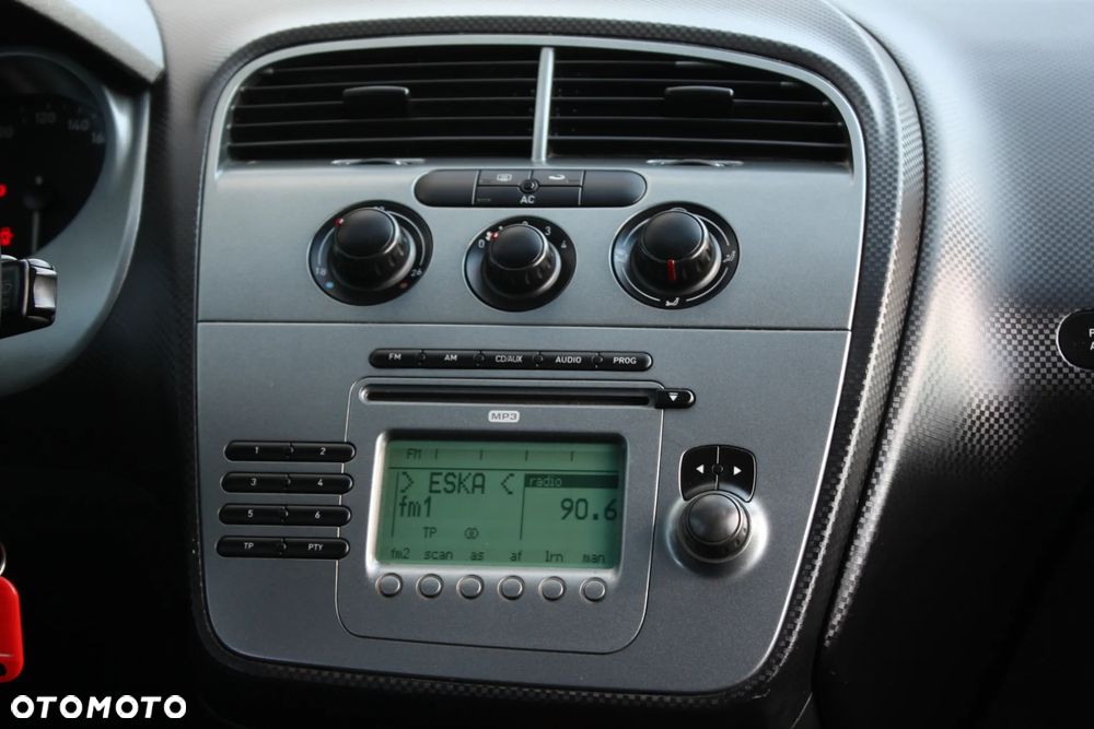 Seat Altea XL 1.6 Reference Comfort - 24
