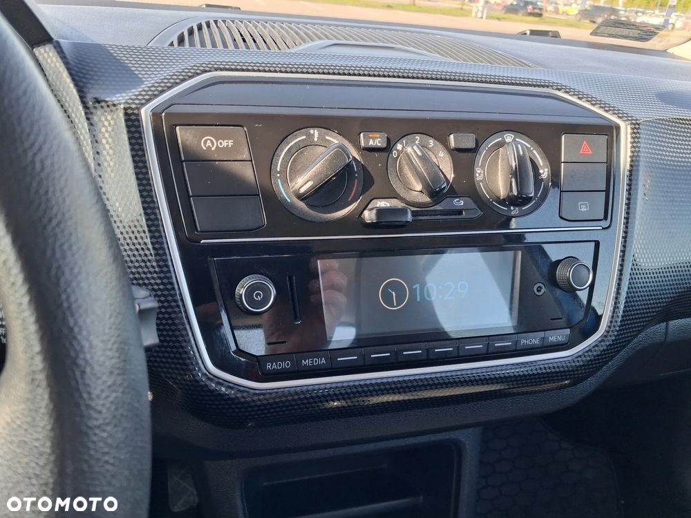 Volkswagen up! 1.0 high - 16