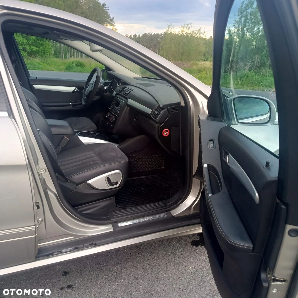Mercedes-Benz Klasa R 320 CDI 4-Matic - 9