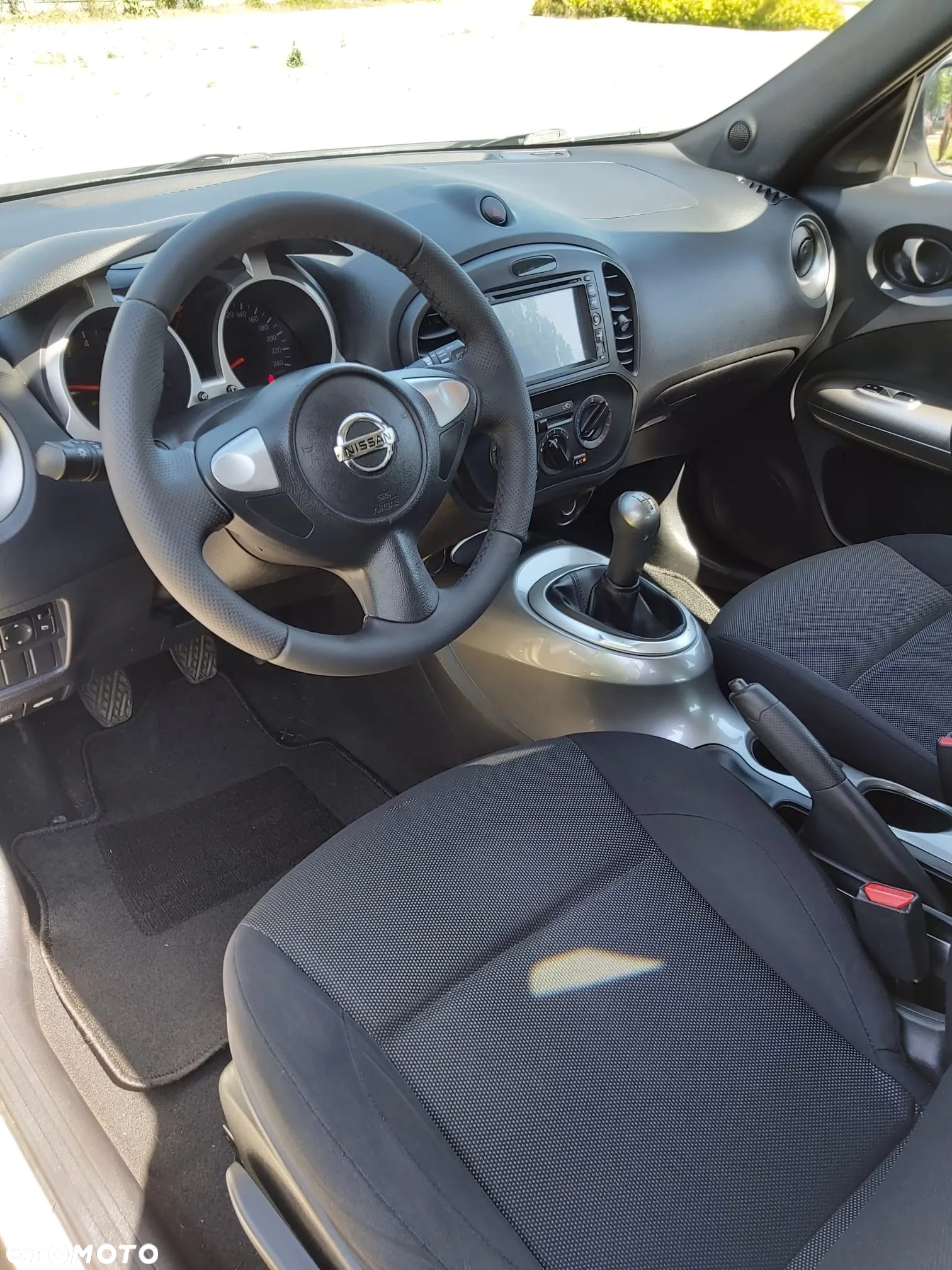 Nissan Juke 1.6 Visia Plus - 8
