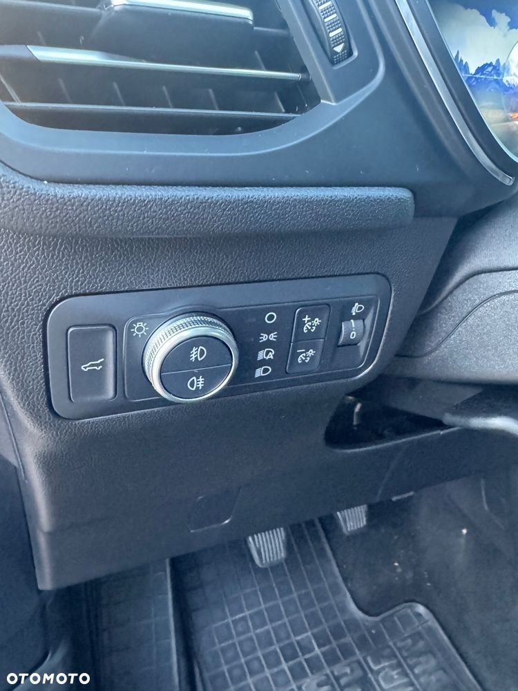 Ford Kuga 1.5 EcoBoost FWD Trend - 22