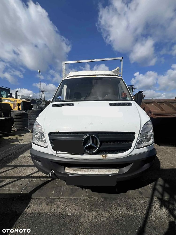 Mercedes-Benz Sprinter - 1