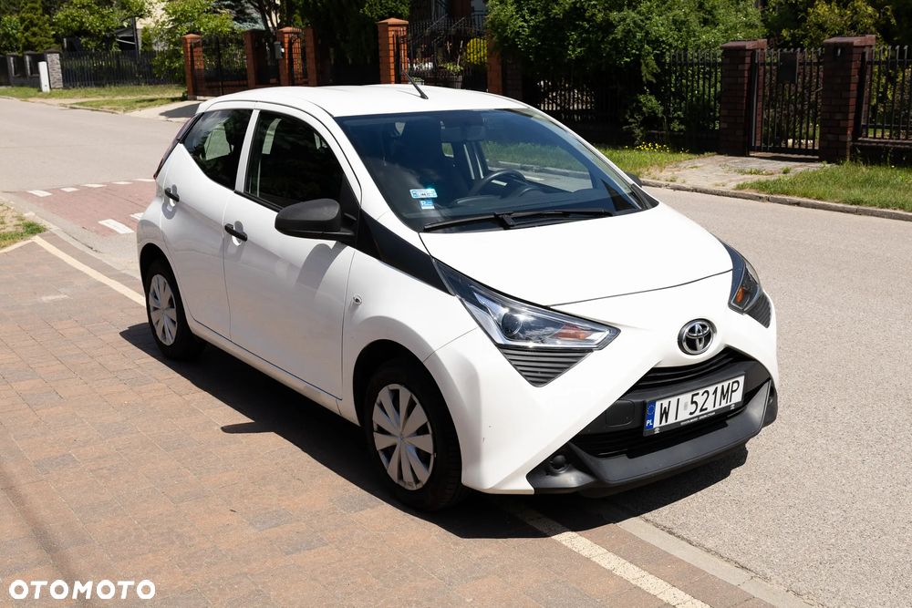 Toyota Aygo 1.0 VVT-i JBL Edition - 2
