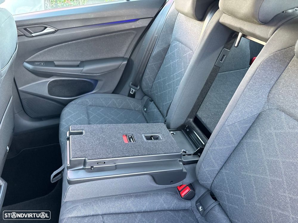 VW Golf Variant 1.0 TSI Life - 46