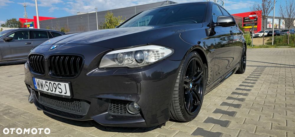 BMW Seria 5 535i xDrive - 7