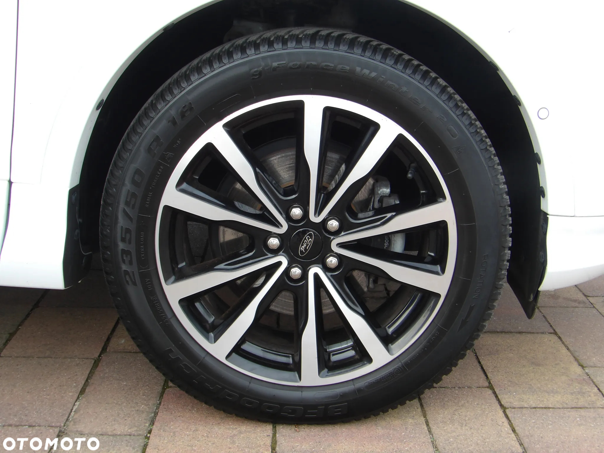 Ford Kuga 1.5 EcoBoost FWD ST-Line ASS - 3