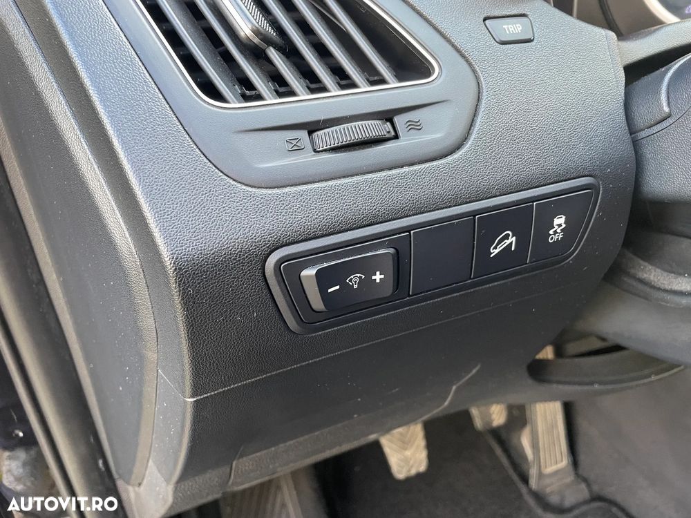 Hyundai ix35 1.7 CRDI 2WD blue Finale Gold - 15