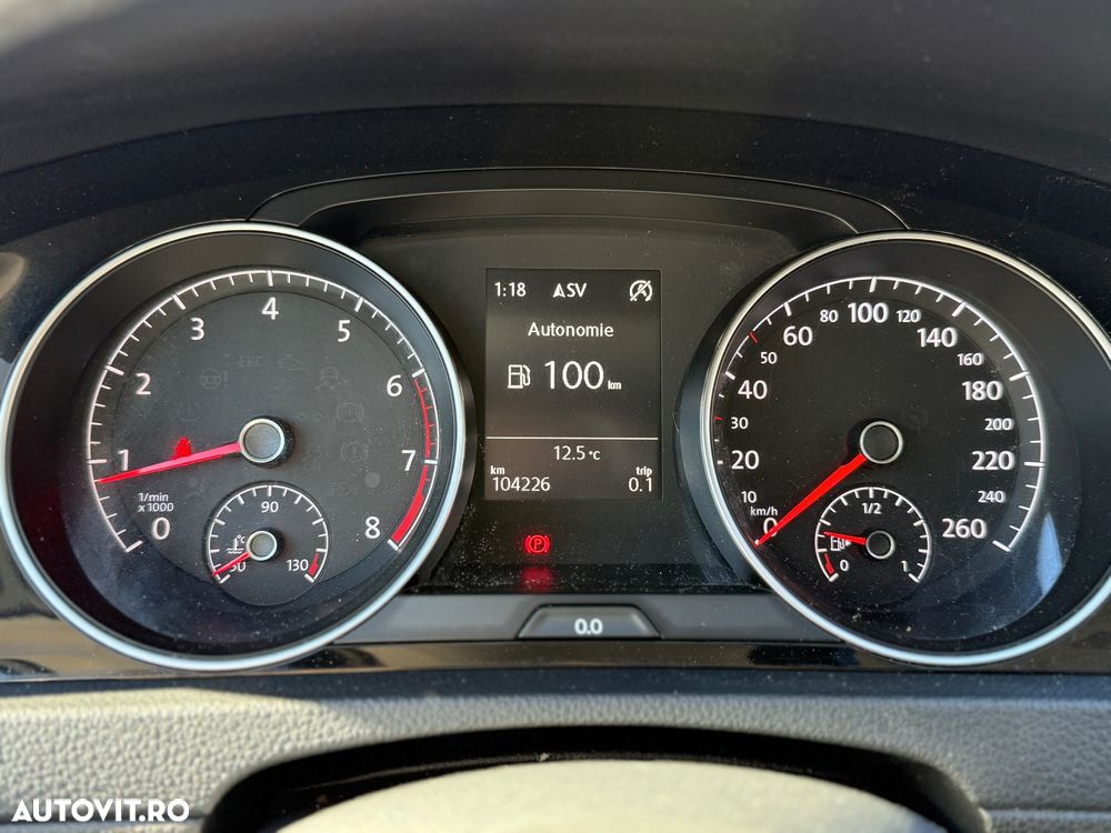 Volkswagen Golf 1.4 TSI Sound - 18