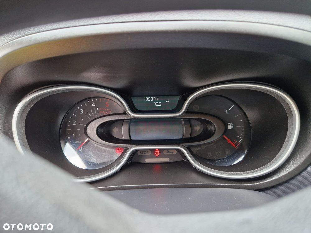 Renault Trafic - 13