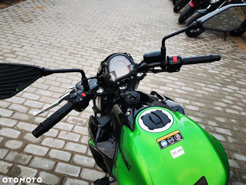 Kawasaki Z 650 - 18