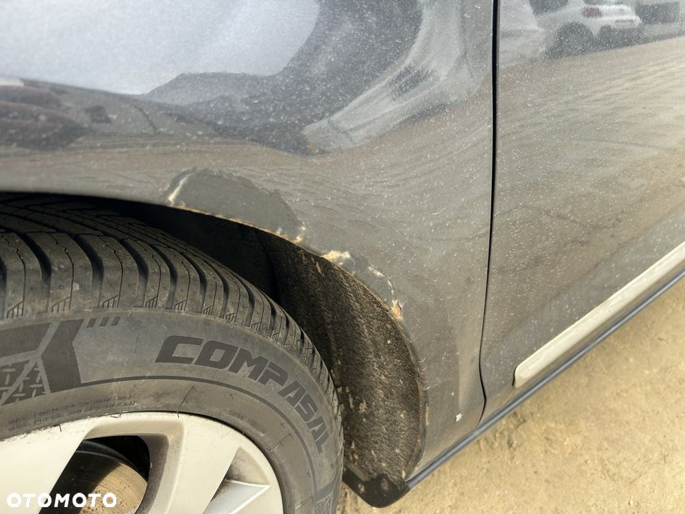 Citroën C5 HDi 165 FAP Business Class - 4