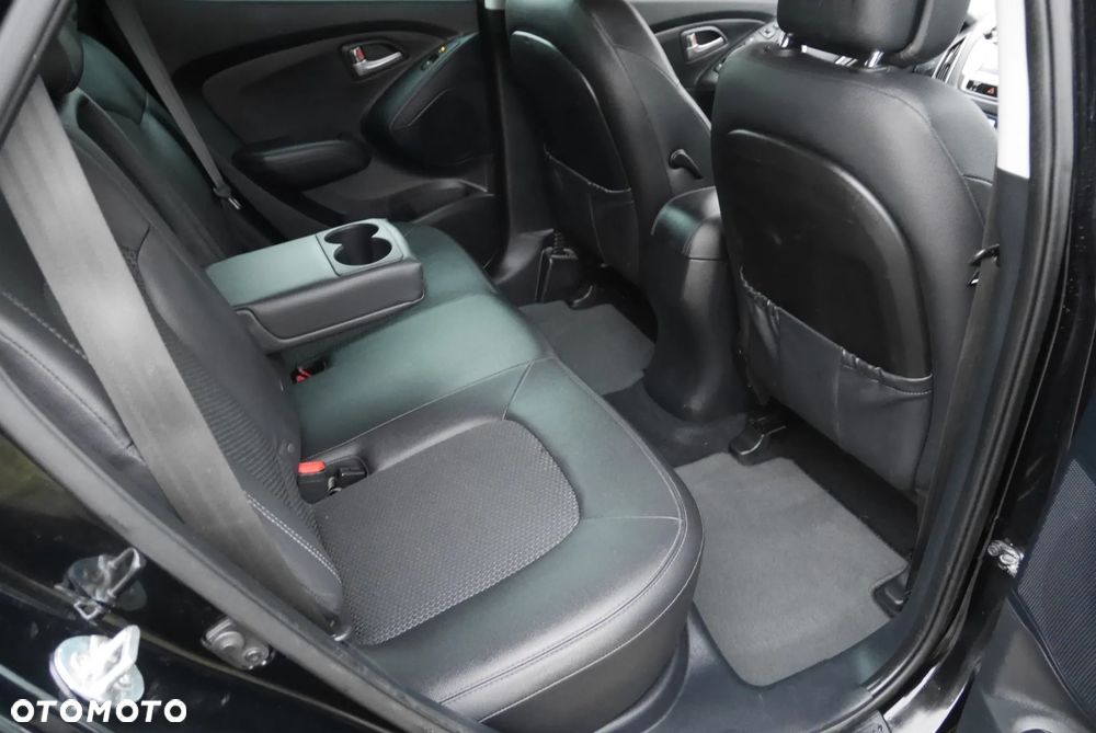 Hyundai ix35 2.0 CRDi 4WD Automatik Premium - 16