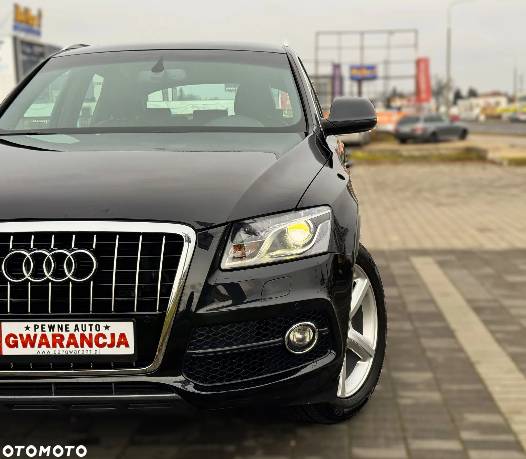 Audi Q5 2.0 TFSI Hybrid Quattro Tiptronic - 38