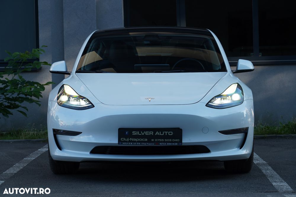 Tesla Model 3 - 17