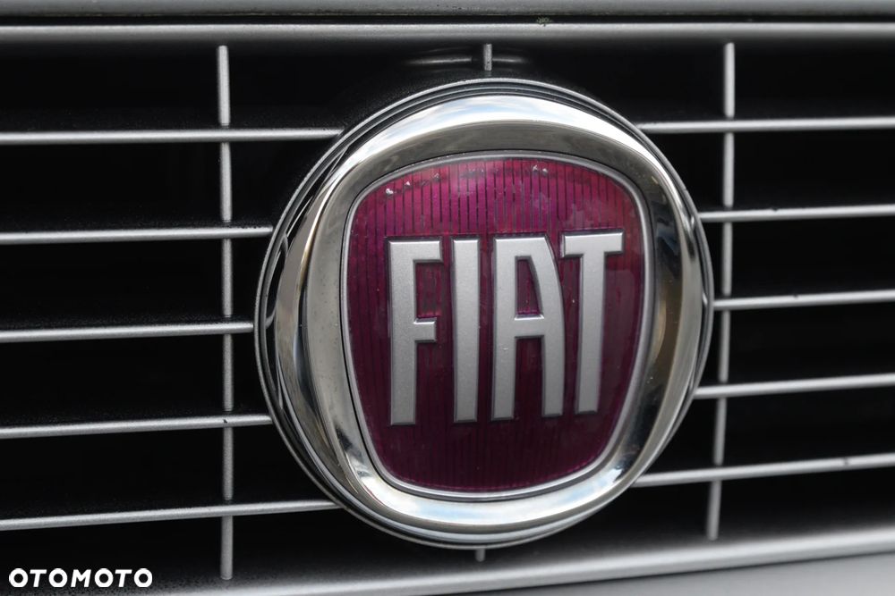Fiat Punto 1.4 16V Dynamic - 5