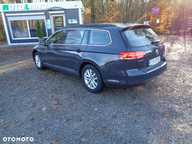 Volkswagen Passat 2.0 TDI BMT Comfortline DSG - 3