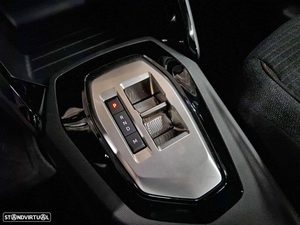 Peugeot 208 1.2 Hybrid Style e-DCS6 - 18