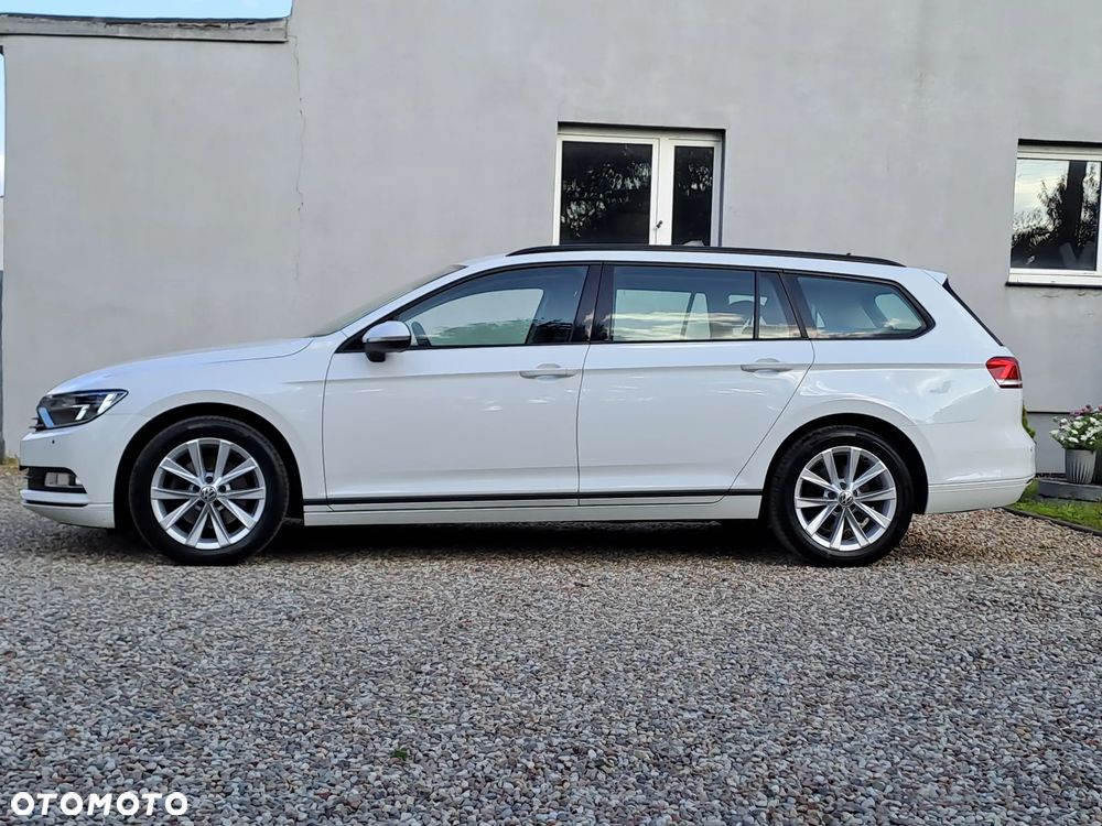 Volkswagen Passat - 5