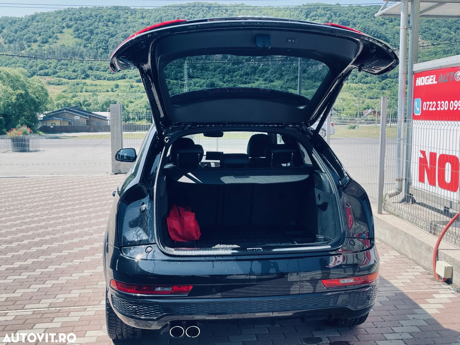 Audi Q3 2.0 35 TDI S tronic S Line - 8