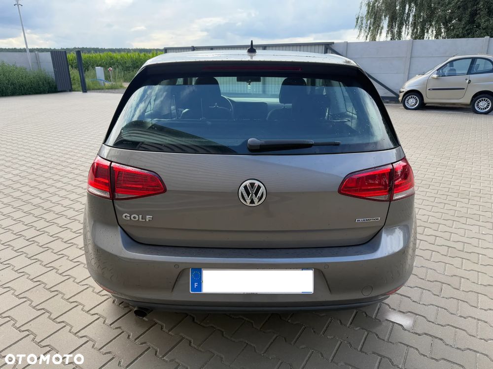 Volkswagen Golf - 5