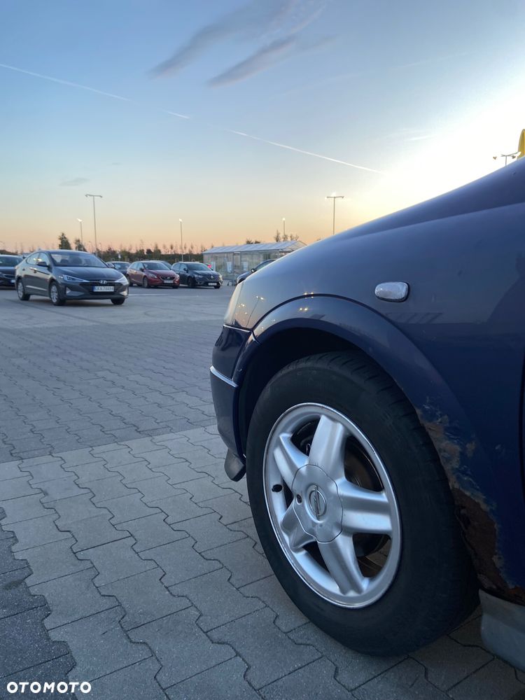 Opel Astra - 12