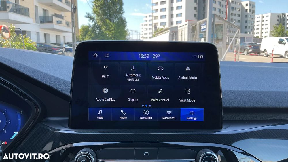Ford Kuga - 22