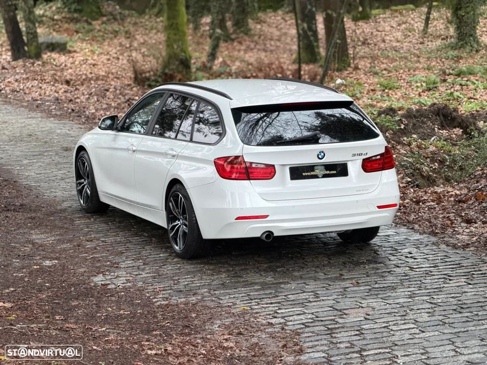 BMW 318 d Sport - 5