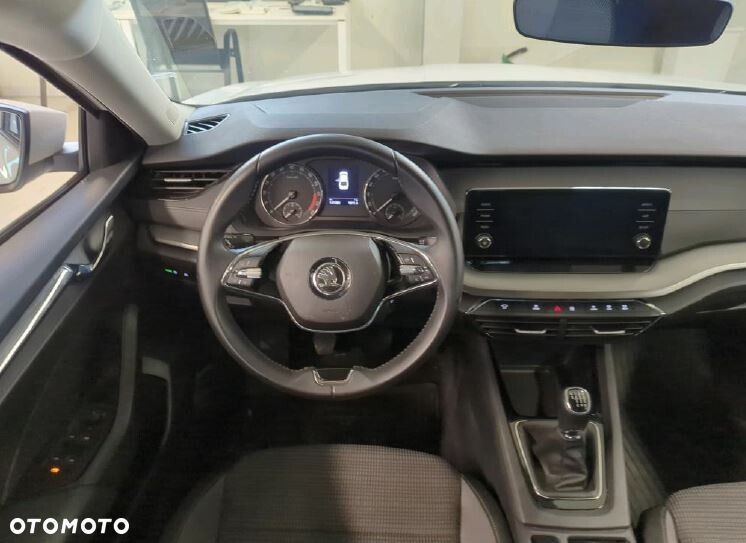 Skoda Octavia - 5