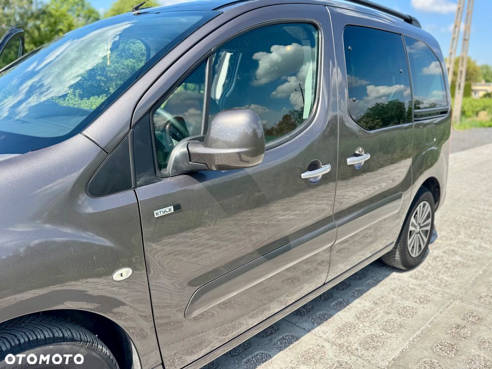 Peugeot Partner - 11
