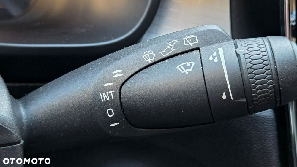 Volvo XC 40 T3 Geartronic Momentum Pro - 35