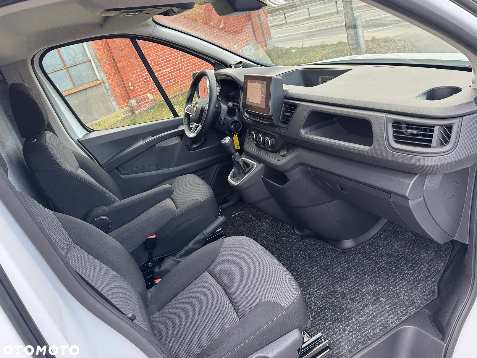 Renault TRAFIC - 3
