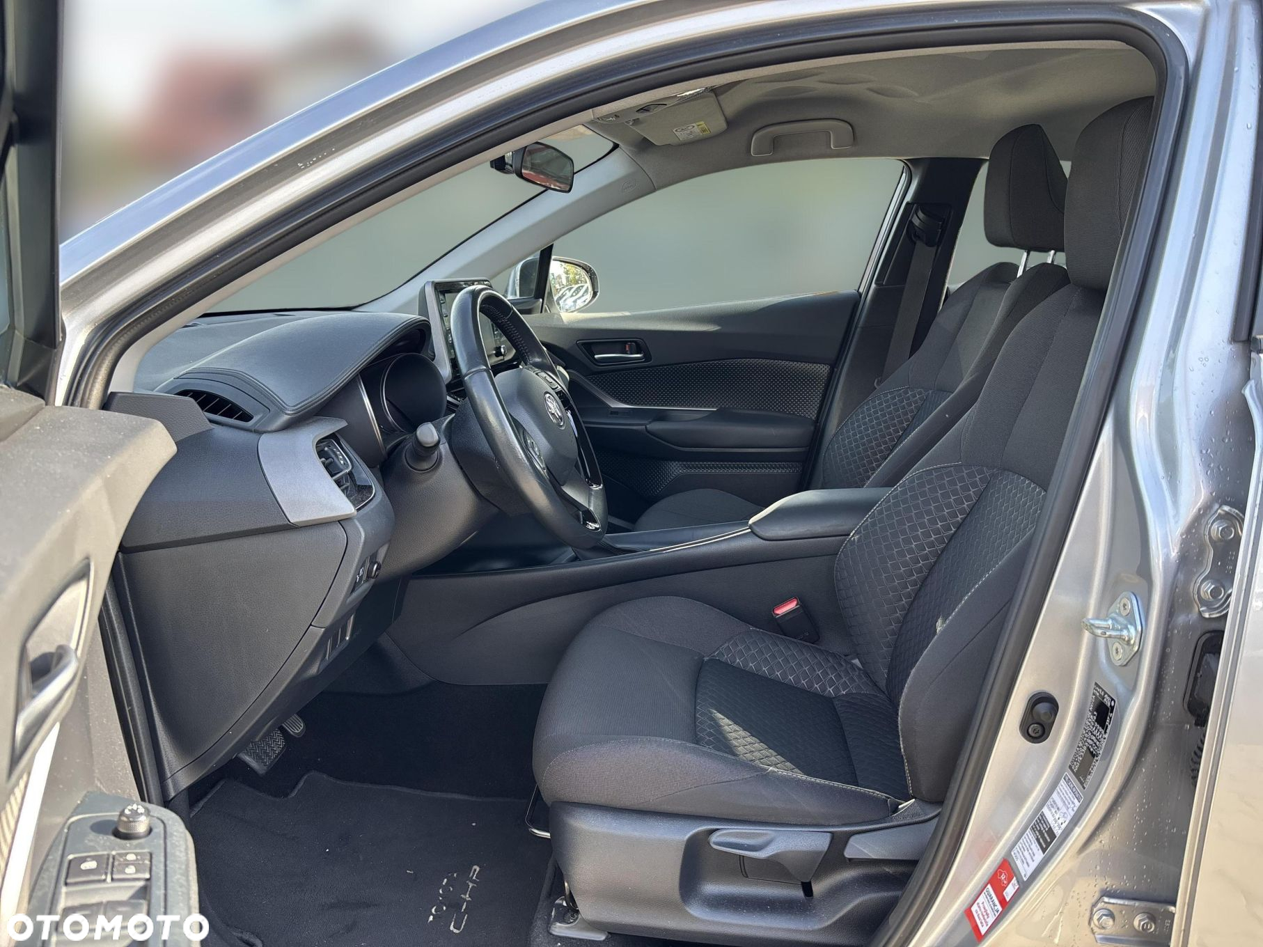 Toyota C-HR 1.8 Hybrid GPF Comfort - 13