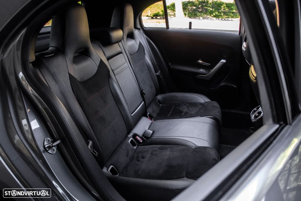 Mercedes-Benz A 180 d AMG Line Aut. - 30