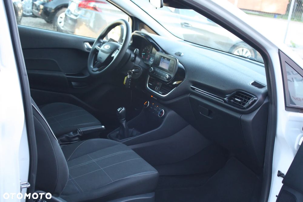 Ford Fiesta 1.1 COOL&CONNECT - 25