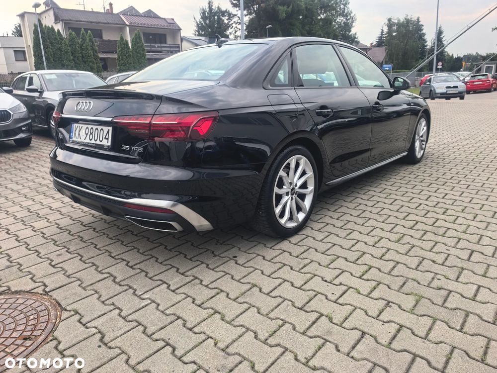 Audi A4 Limousine - 6