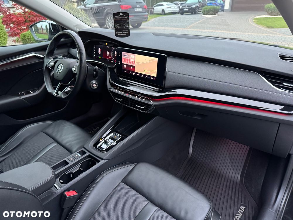 Skoda Octavia 2.0 TSI 4x4 Style DSG - 17