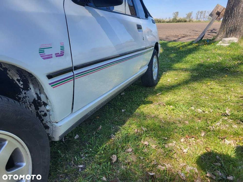 Peugeot 205 - 4