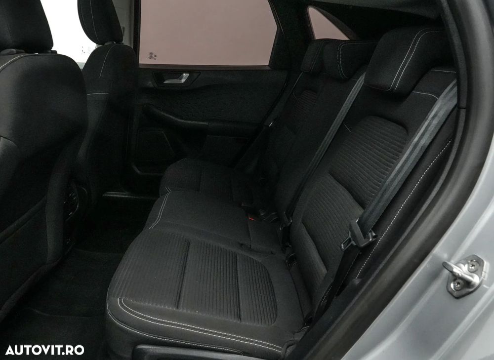 Ford Kuga 1.5 EcoBlue A8 FWD Titanium - 15