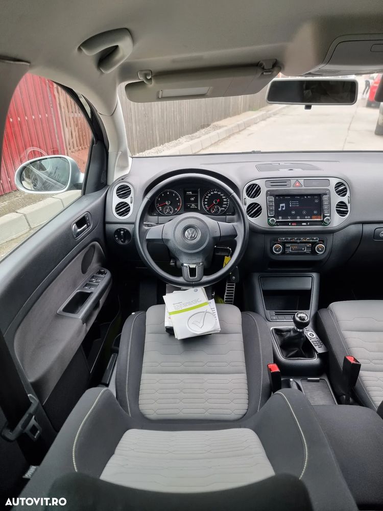 Volkswagen Golf - 19