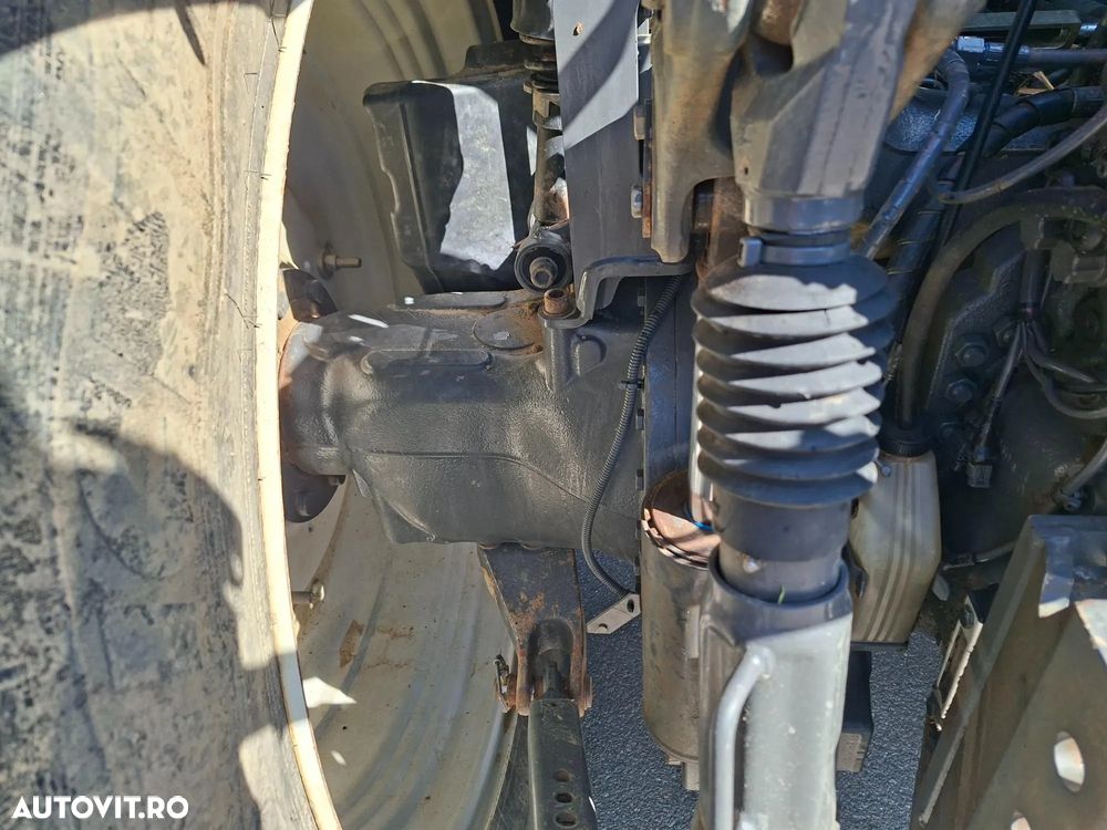 Valtra T 234 A  4x4 TRACTOR AGRICOL - 12
