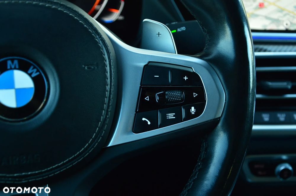 BMW X6 M50i - 27