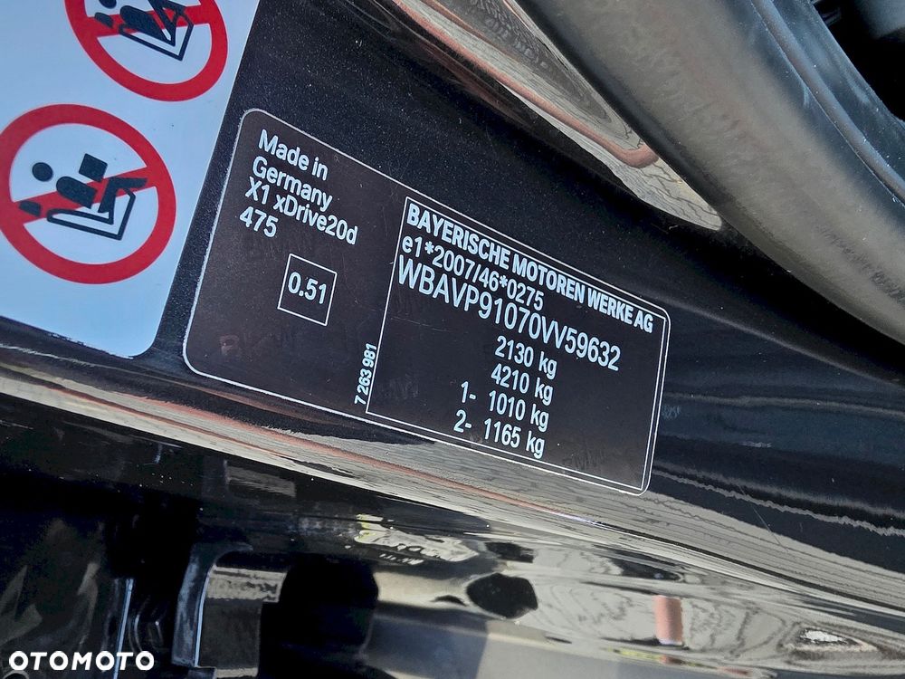BMW X1 xDrive20d Sport Line - 29