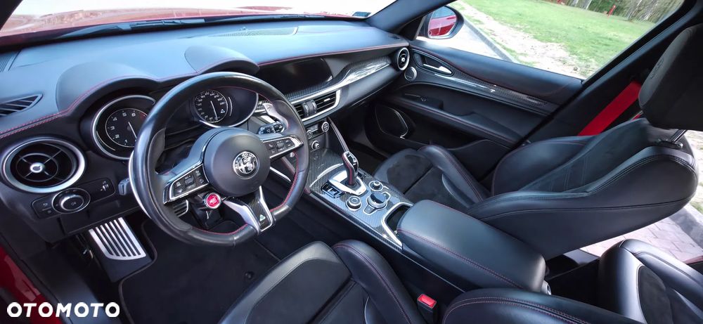 Alfa Romeo Stelvio 2.9 V6 Bi-Turbo Quadrifoglio Q4 - 18