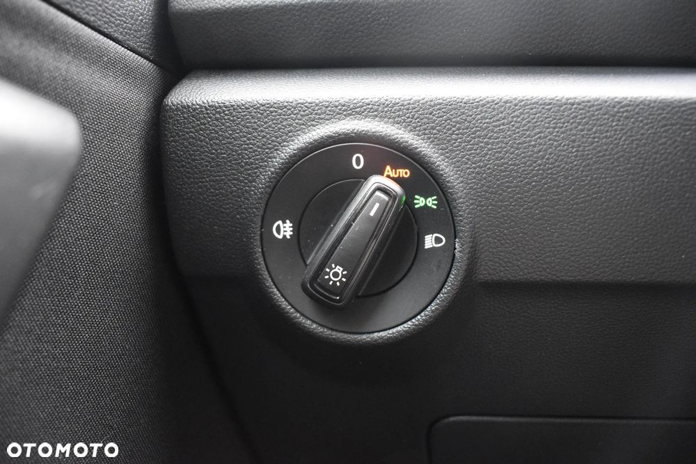 Volkswagen T-Roc 1.5 TSI Life - 21