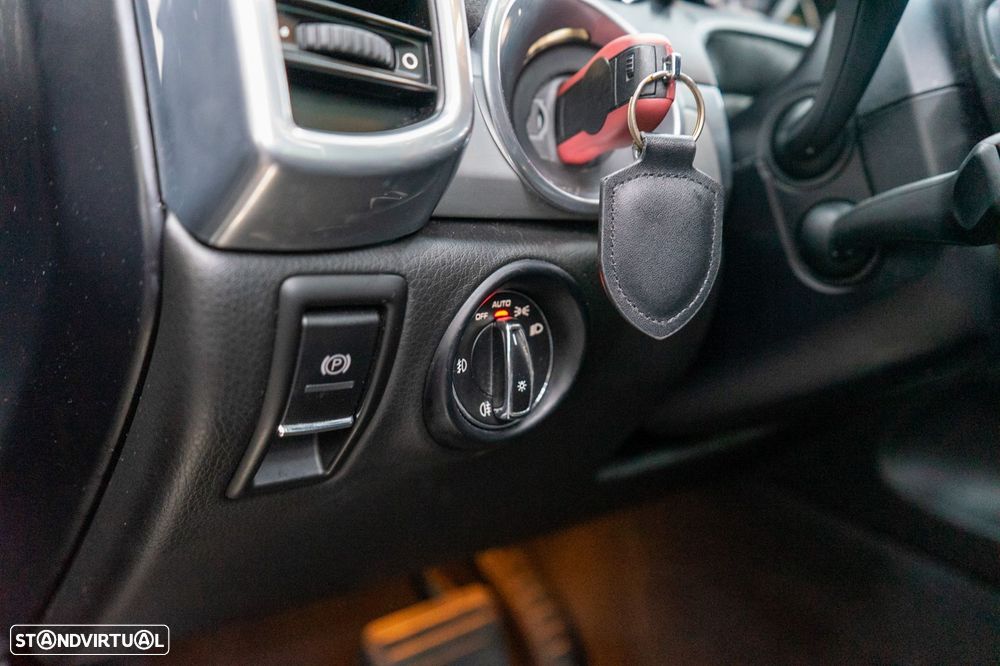 Porsche Cayenne - 36