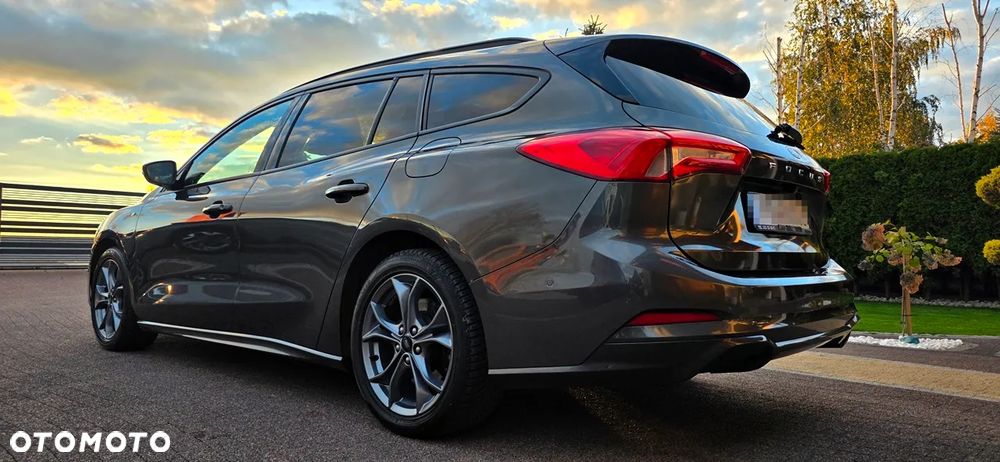 Ford Focus - 21