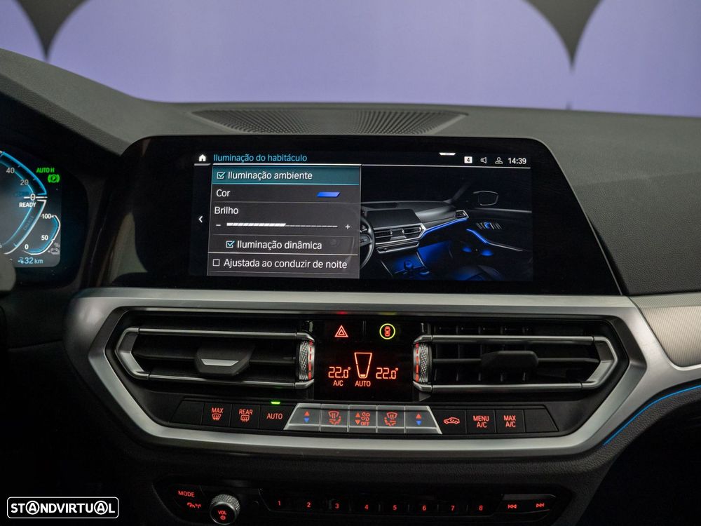 BMW 330 e Pack M Auto - 40