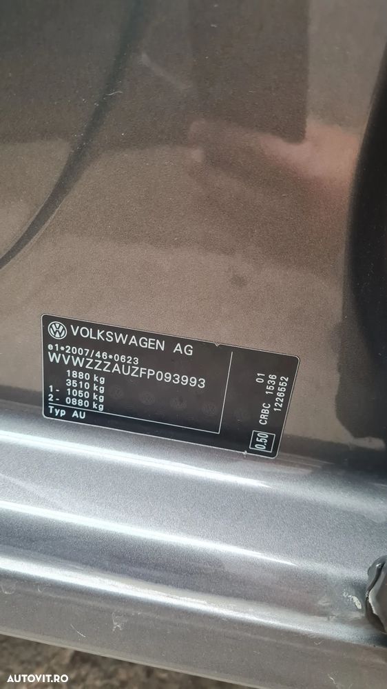 Volkswagen Golf 2.0 TDI (BlueMotion Technology) DSG Highline - 16