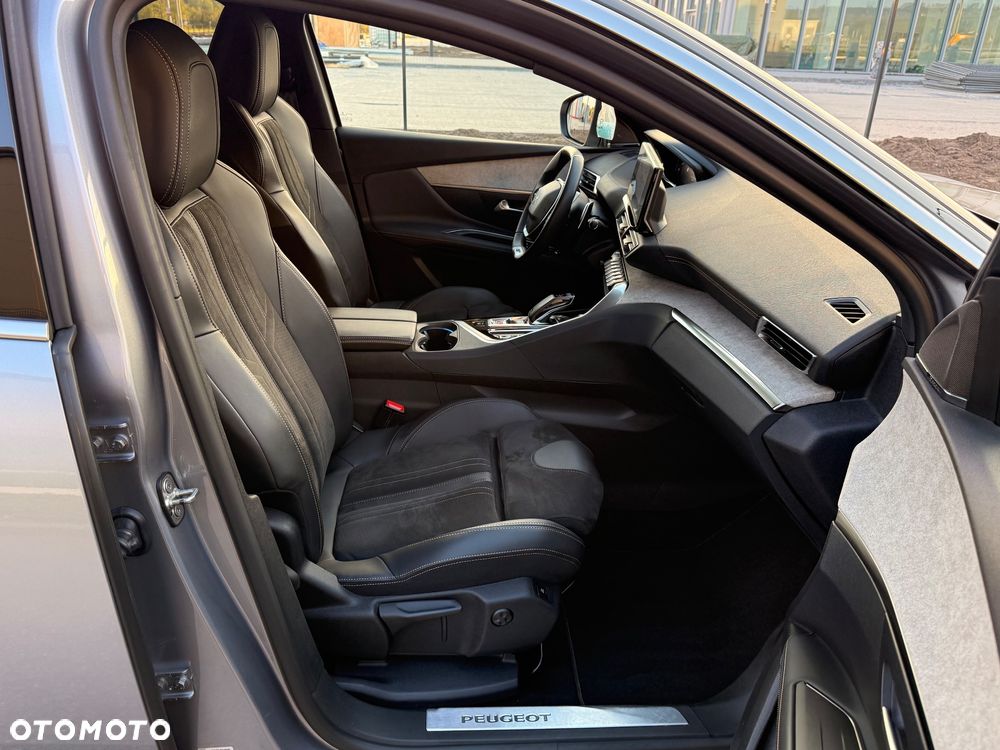 Peugeot 3008 1.6 PureTech GT S&S EAT8 - 23