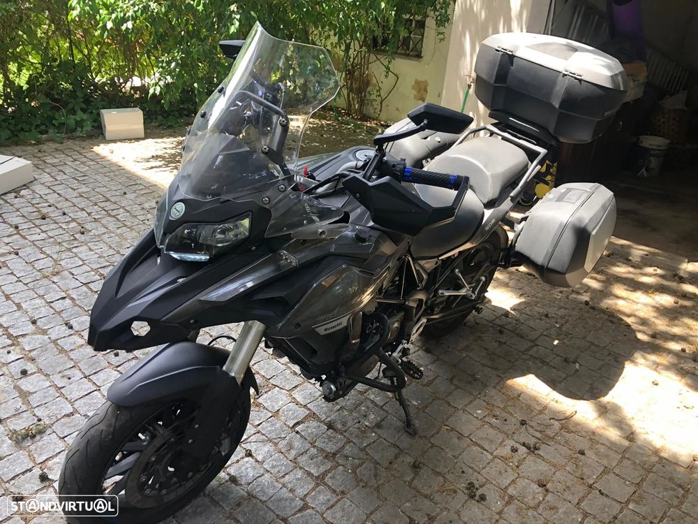 Benelli TRK 502 - 5